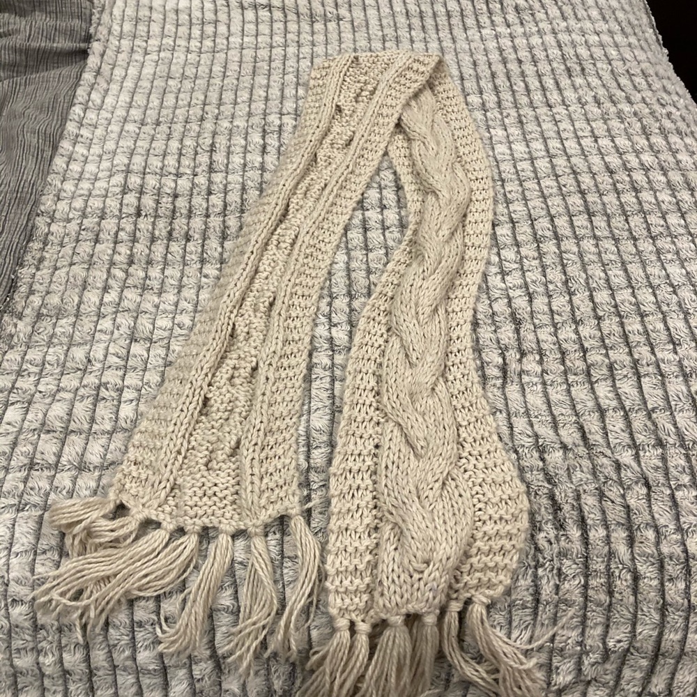 Knitted Scarf